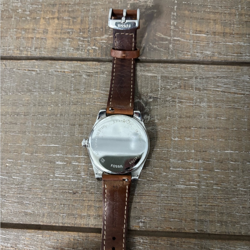 Fossil Silver Dial with Tan Leather Strap Watch - Picture 3 of 3